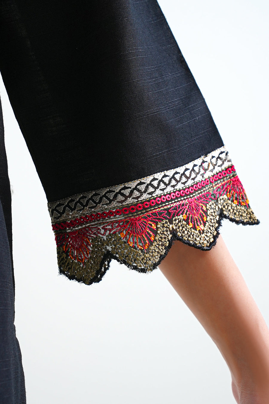 Solid Embroidered Khaddar Stitched 2 Piece (Shirt/Trouser)