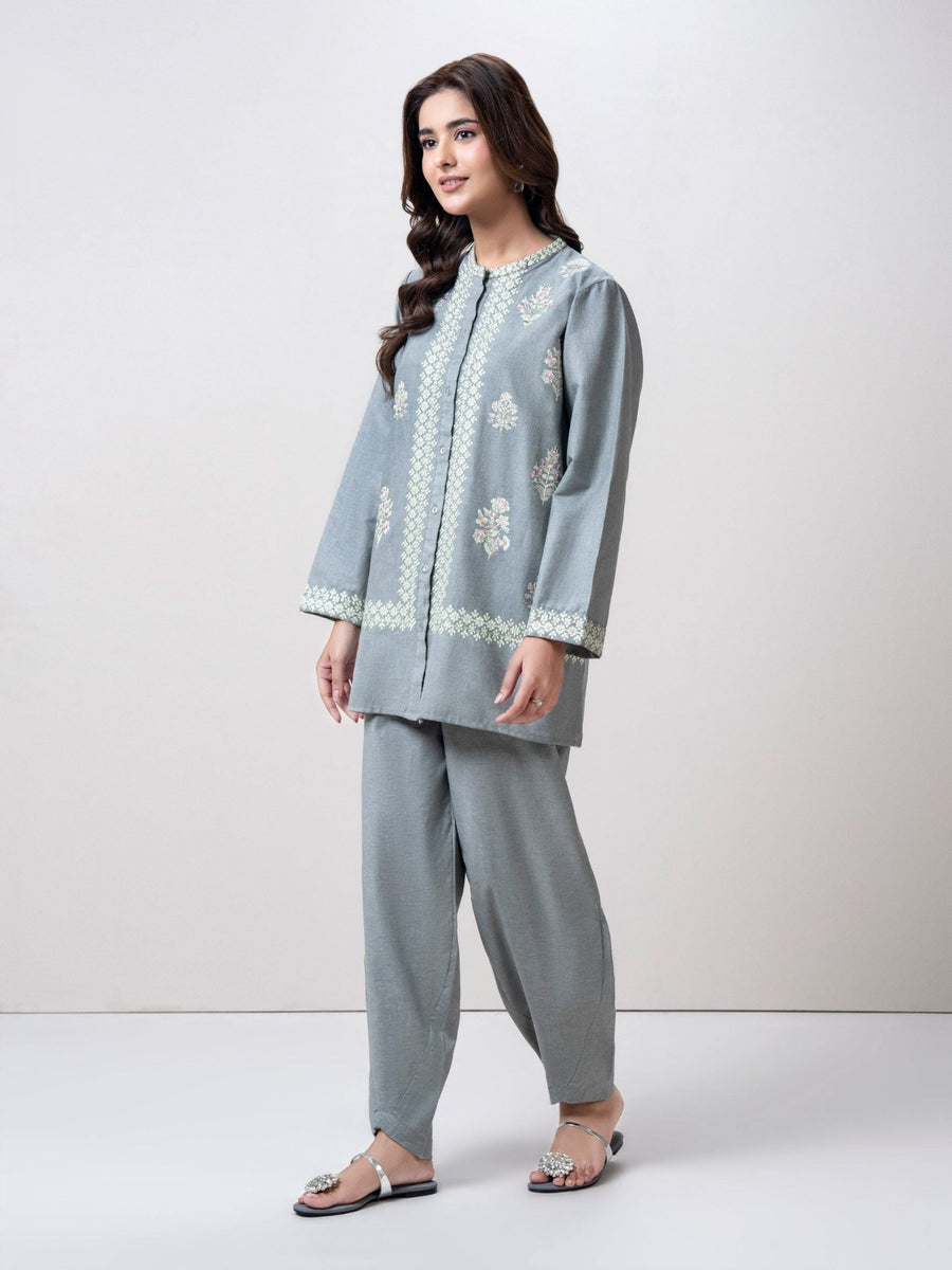 Yarn Dyed Co - ord Set - Embroidered - Pehnaawaa