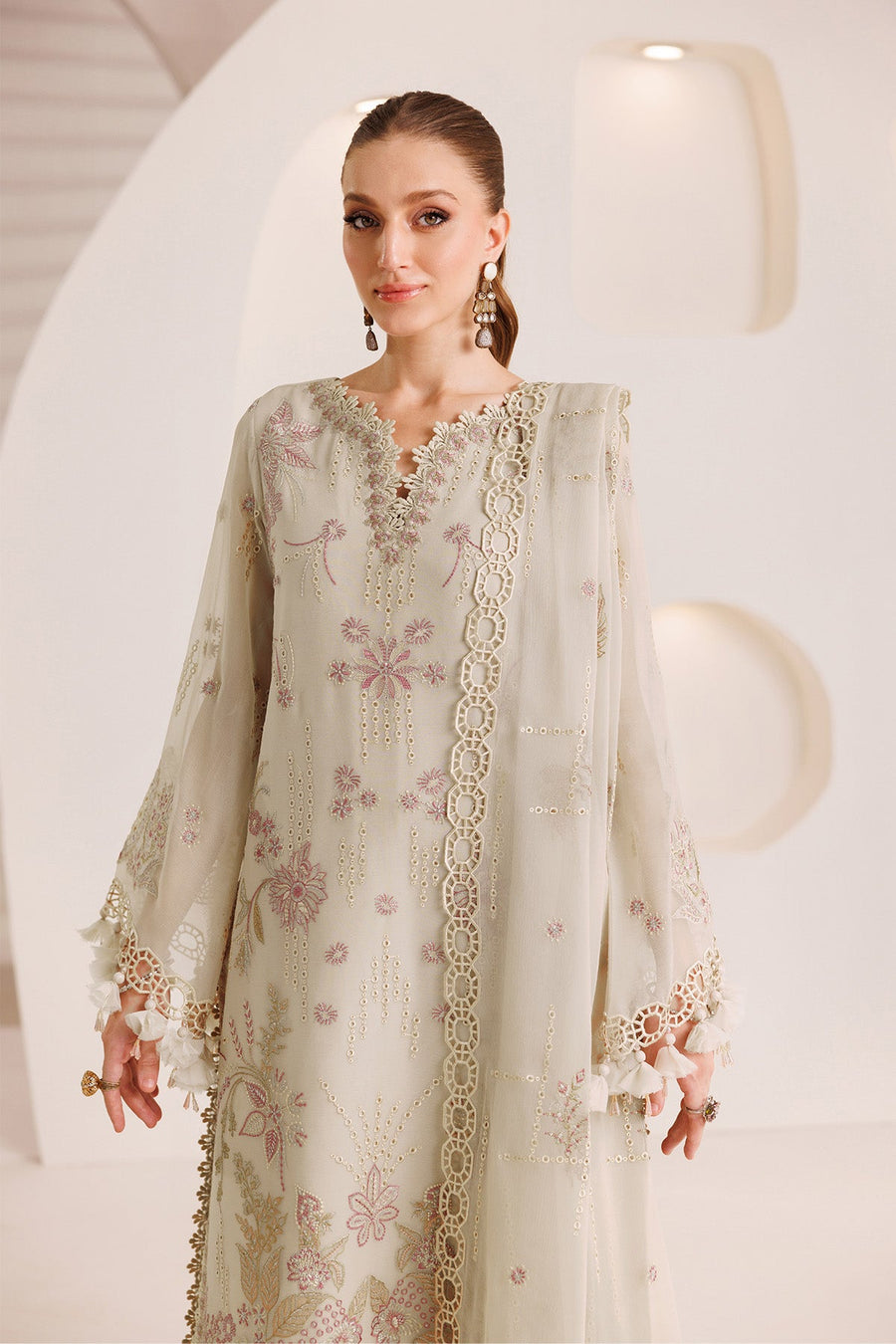 AF-DHG-5033-Raviyah