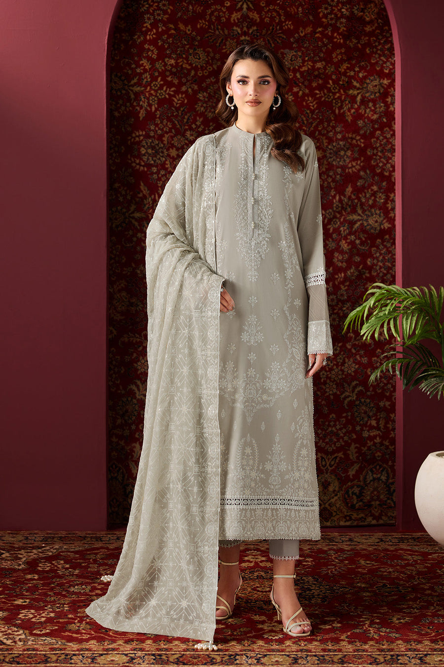 Sage Harmony – Embroidered Taupe Grey Lawn 3-Piece Festive Suit - Pehnaawaa