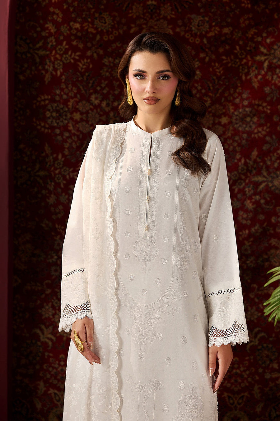 Ivory Serenade – Embroidered Off-White Lawn 3-Piece Festive Suit - Pehnaawaa