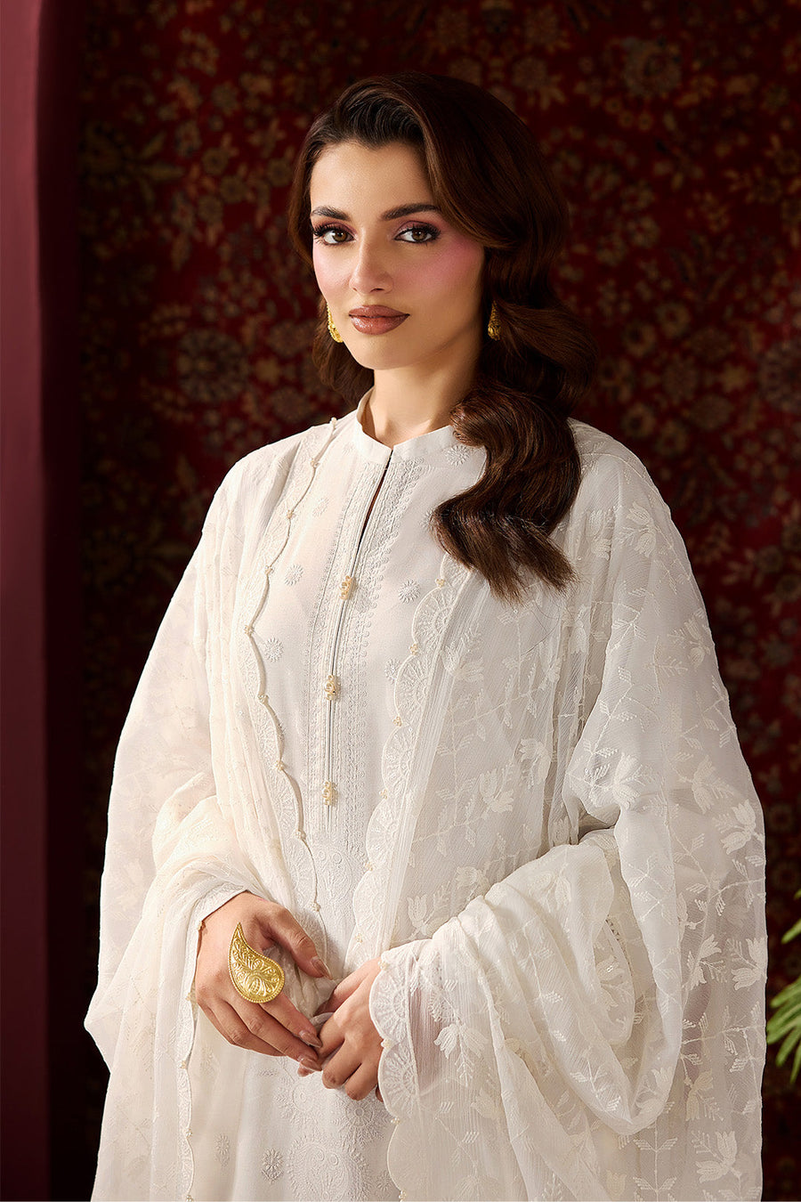 Ivory Serenade – Embroidered Off-White Lawn 3-Piece Festive Suit - Pehnaawaa