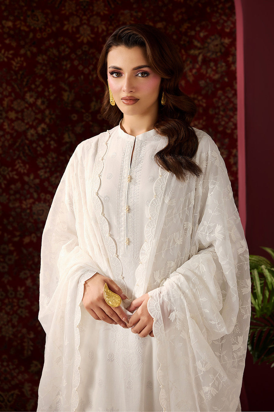Ivory Serenade – Embroidered Off-White Lawn 3-Piece Festive Suit - Pehnaawaa