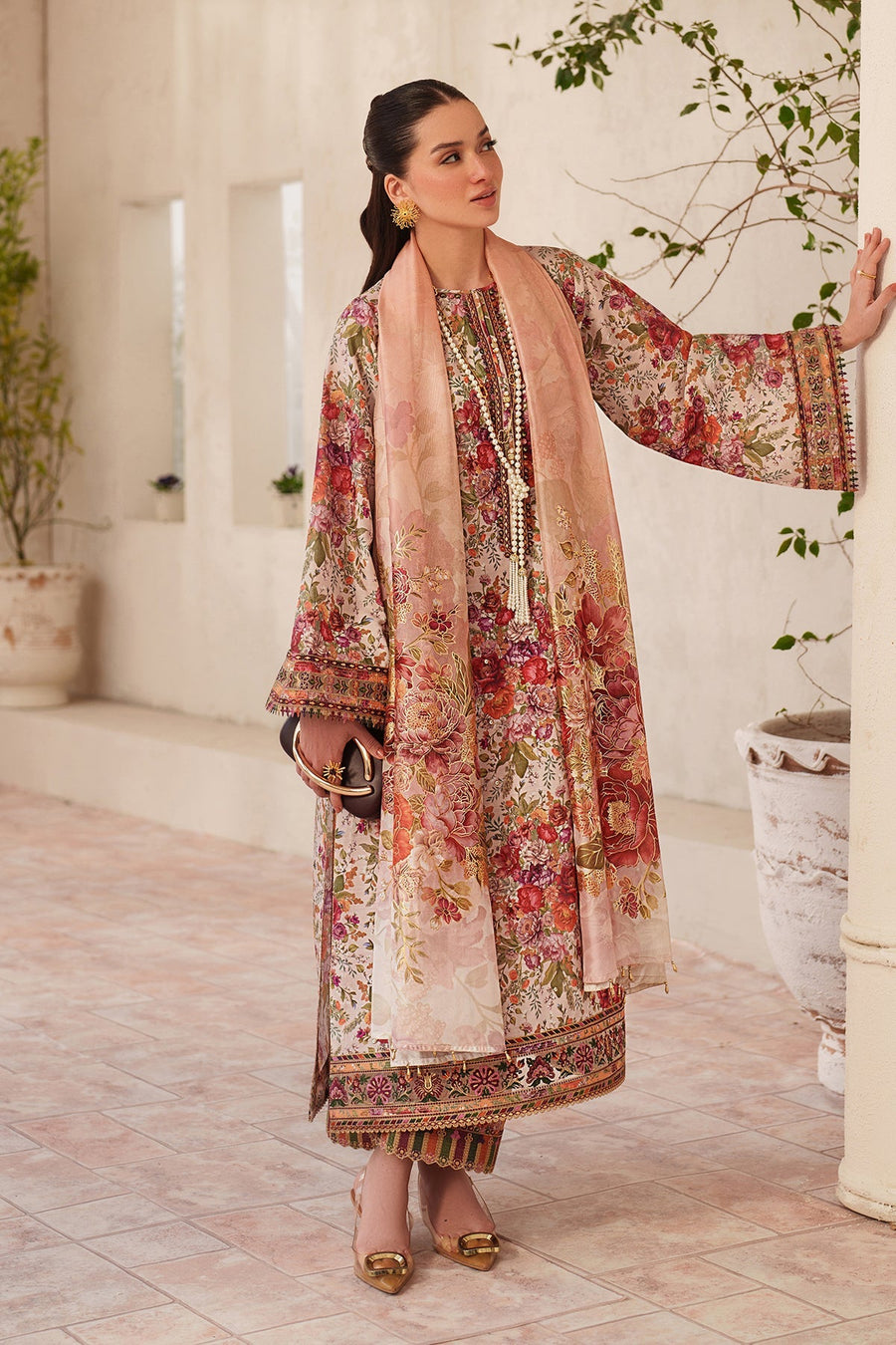 Peach Lawn Three-Piece Set | 3-Piece Floral Embroidery WL