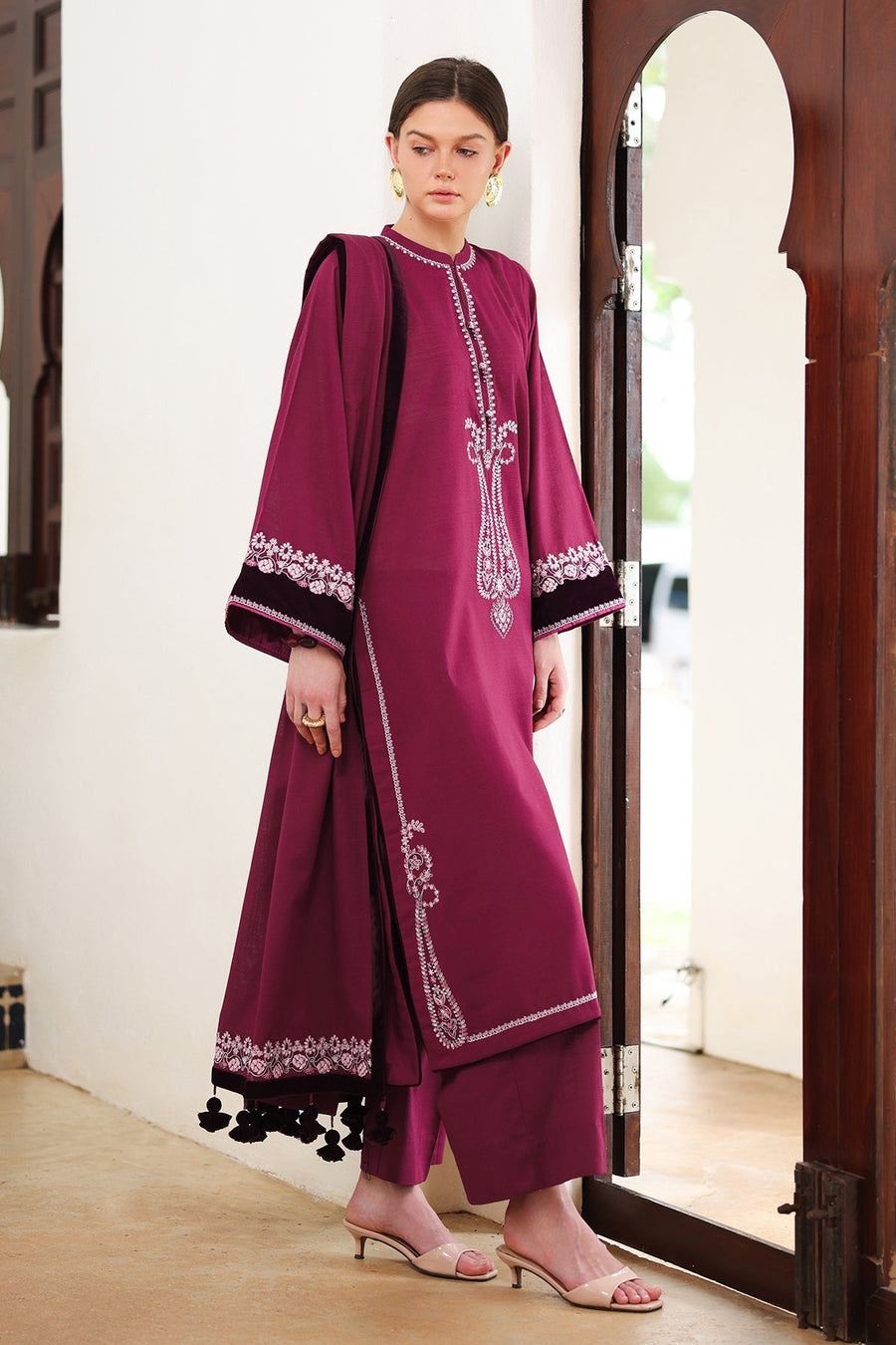 Embroidered Khaddar 3-Piece Pret Suit with Dupatta