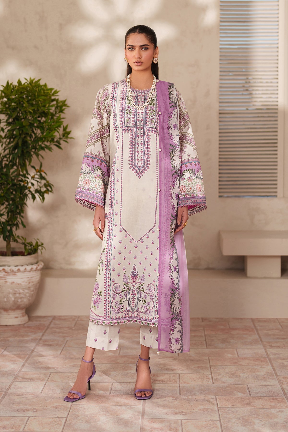 Cream Lawn Three-Piece Set | 3-Piece Organza Embroidery 3R