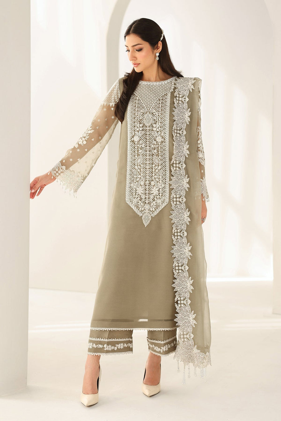Embroidered Chiffon 3-Piece Formal Suit