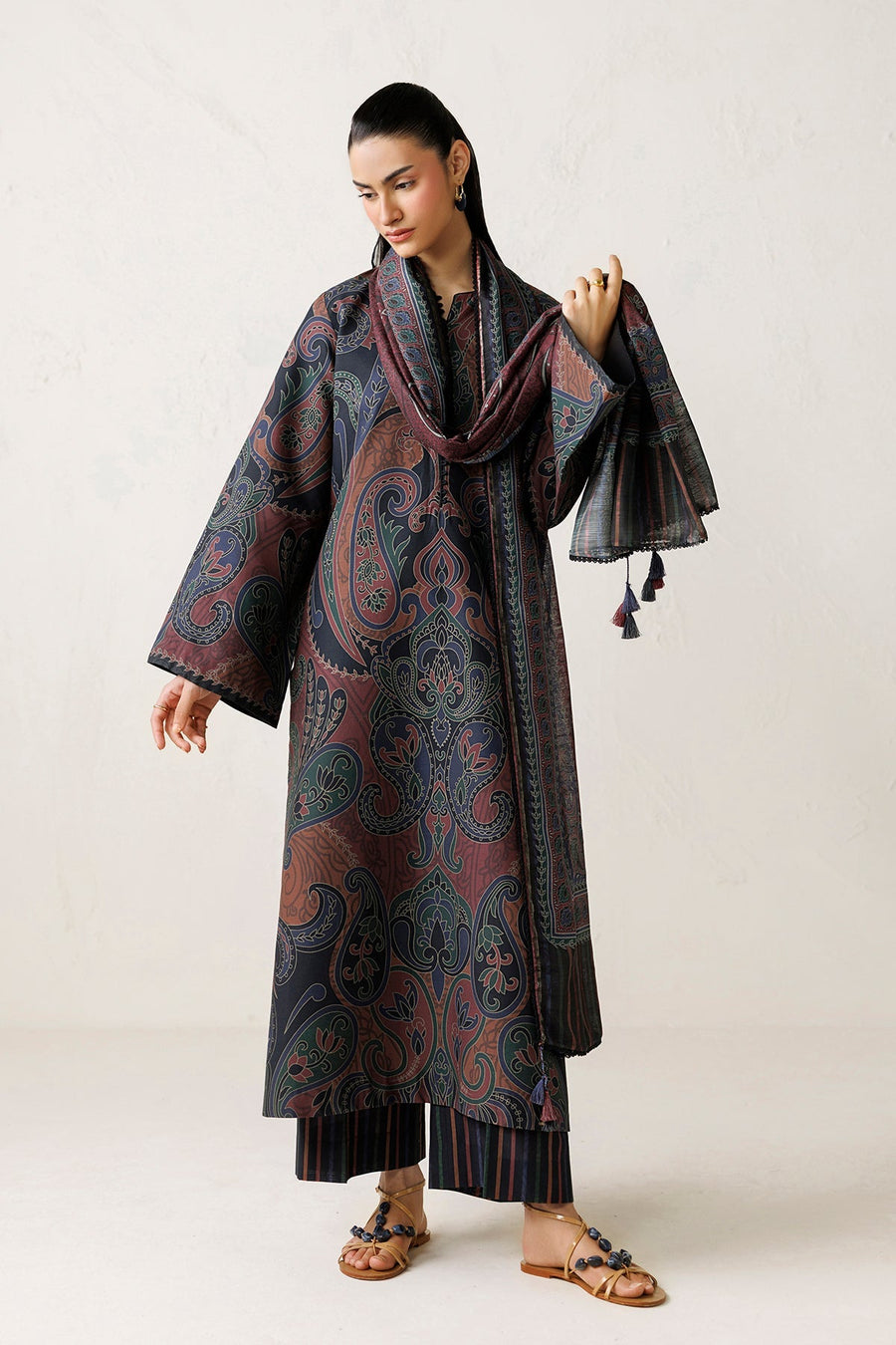 Midnight Blue and Maroon Paisley Digital Printed Lawn Suit with Cotton Silk Dupatta