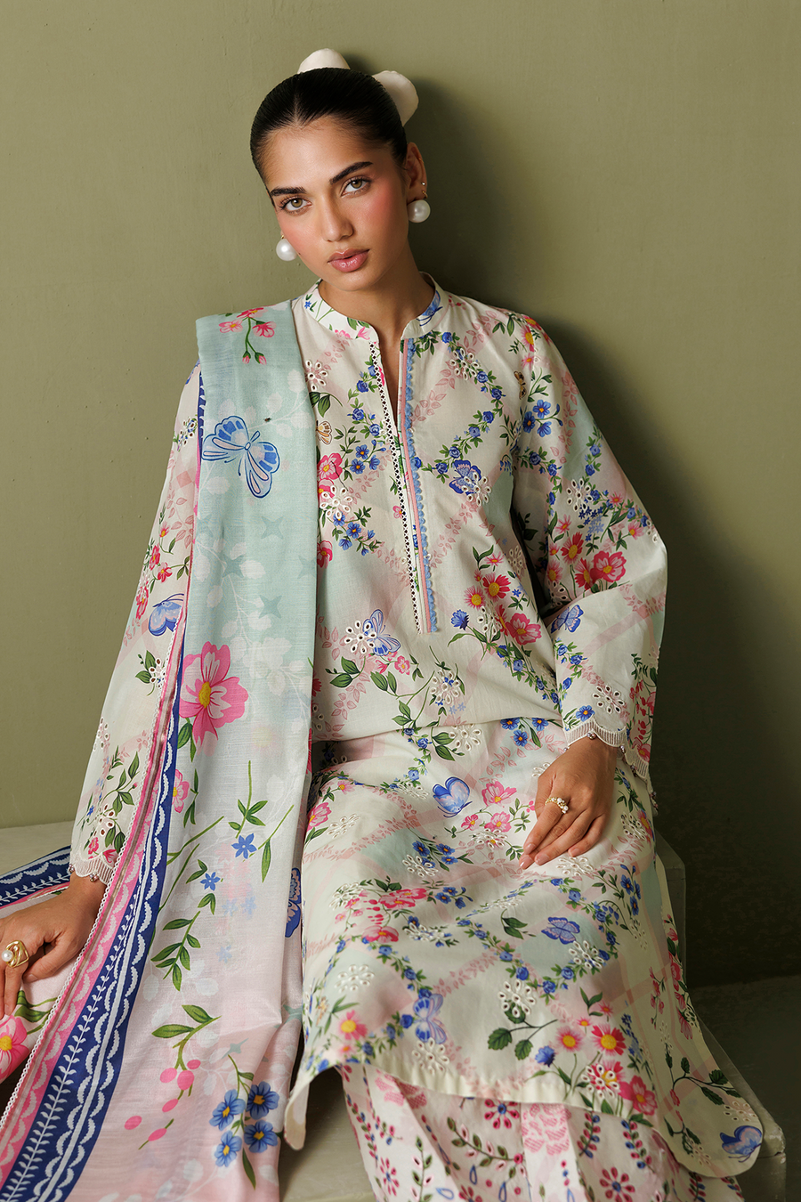Pastel Pink Floral Embroidered Lawn Suit with Cotton Silk Dupatta