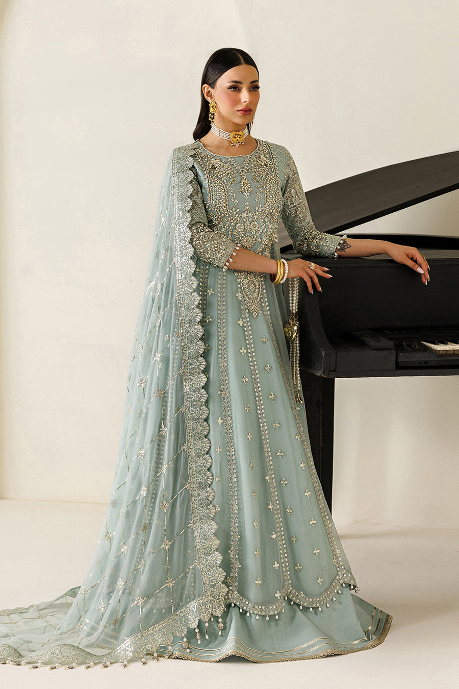 The Majestic 18-Panel Pishwas: Hand-Crafted Bamber Chiffon & Raw Silk Set - Pehnaawaa