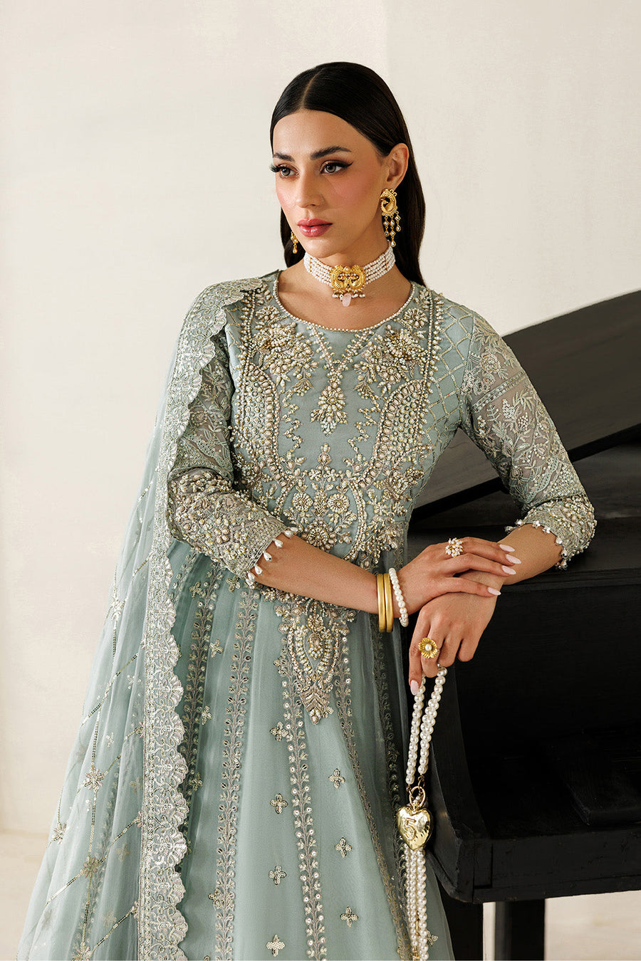 The Majestic 18-Panel Pishwas: Hand-Crafted Bamber Chiffon & Raw Silk Set - Pehnaawaa