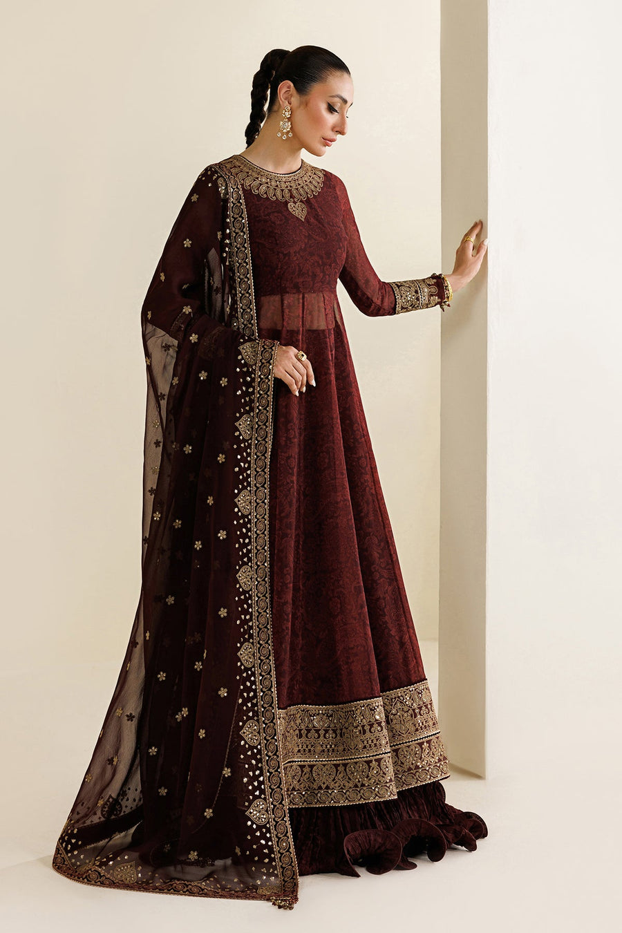 Embroidered Chiffon 3-Piece Formal Suit with Velvet Details