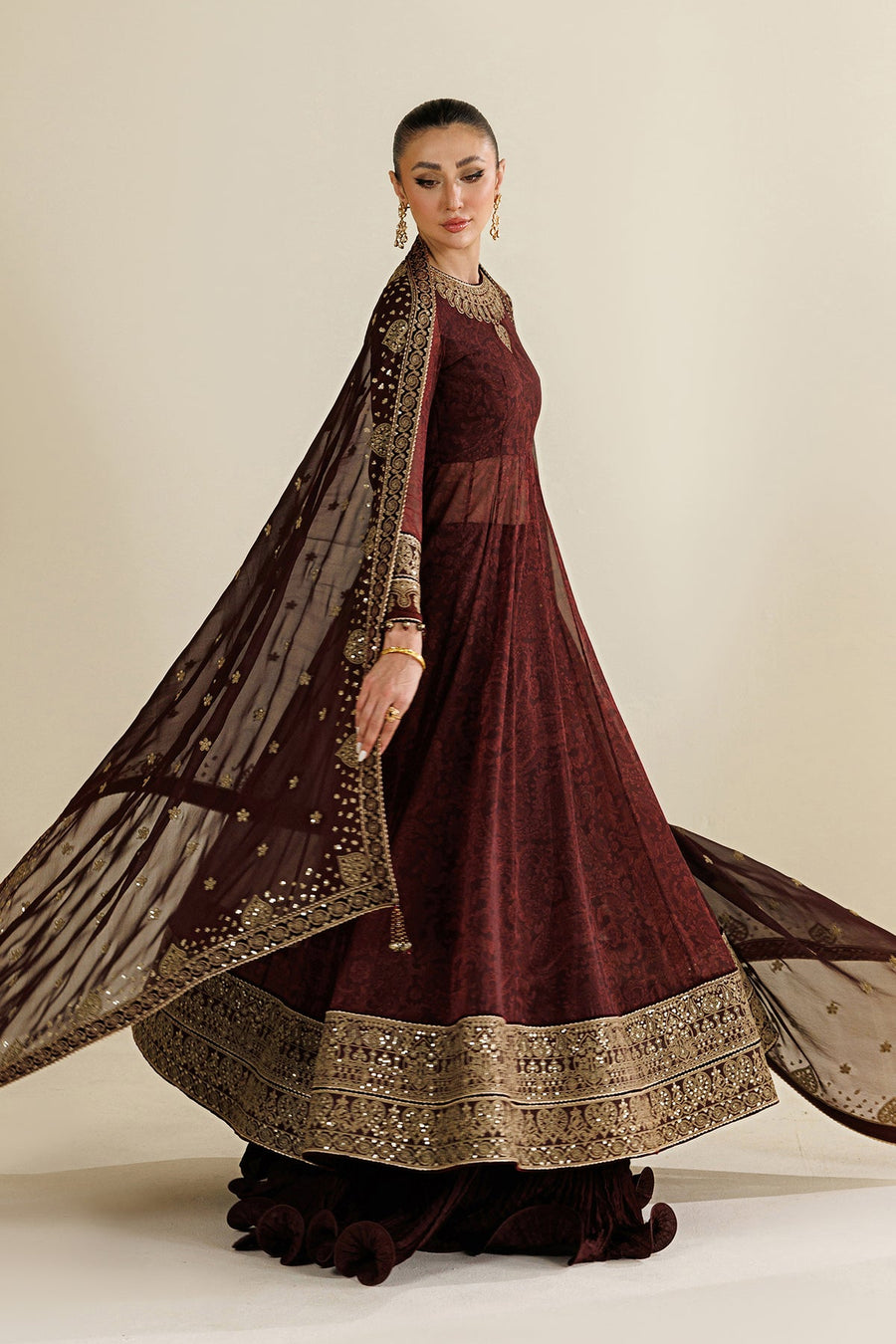 Embroidered Chiffon 3-Piece Formal Suit with Velvet Details