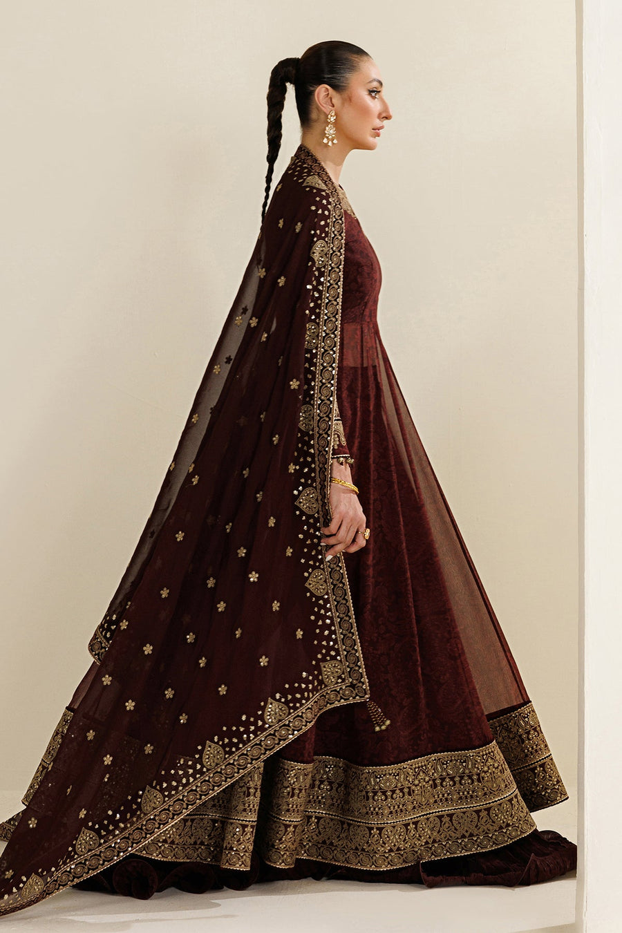 Embroidered Chiffon 3-Piece Formal Suit with Velvet Details