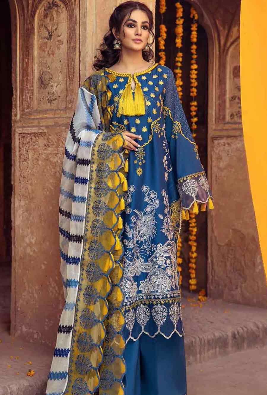 Heavy Embroidered Laser cutwork 3pc with cotton net dupatta