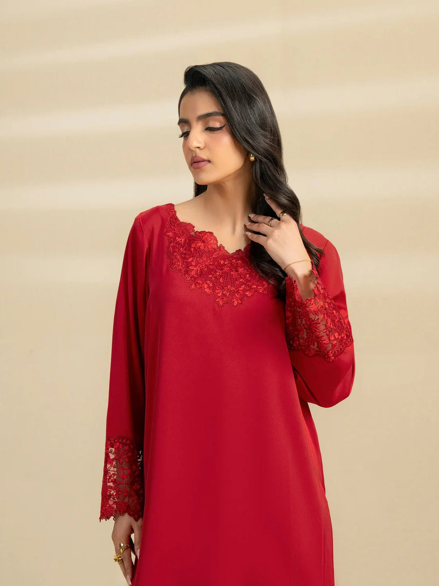 2 Piece Grip Suit - Embroidered (Pret) - Pehnaawaa
