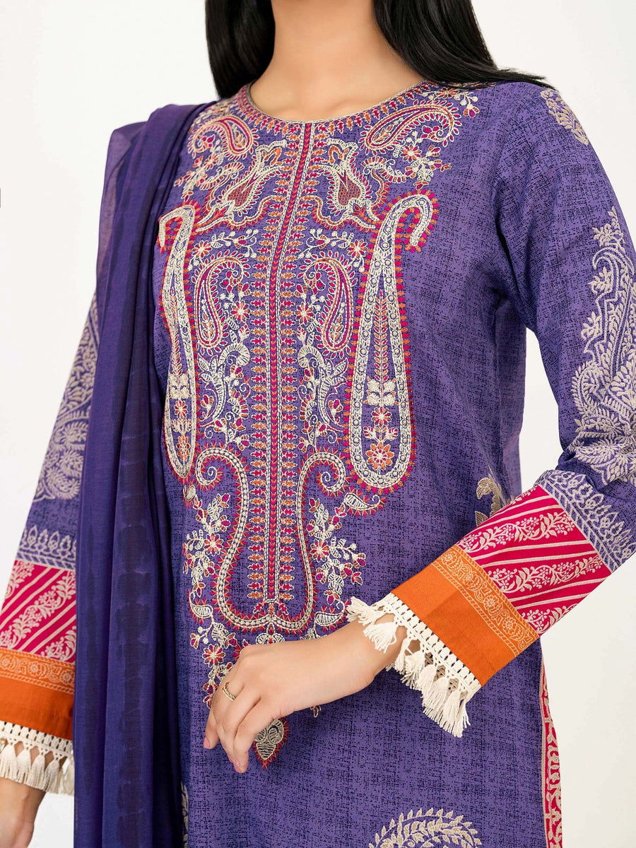 2 Piece Lawn Suit - Embroidered (Pret) - Pehnaawaa