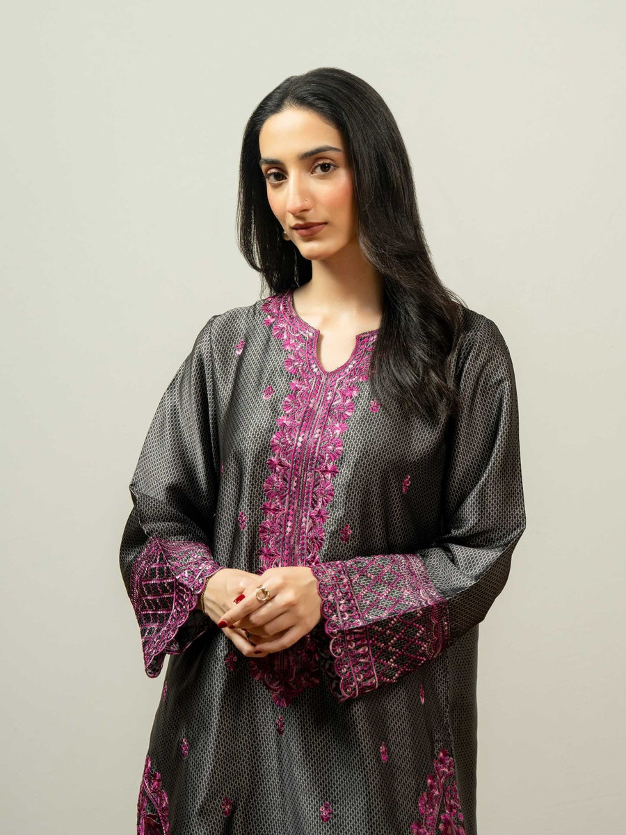 2 Piece Silk Suit - Embroidered (Pret) - Pehnaawaa