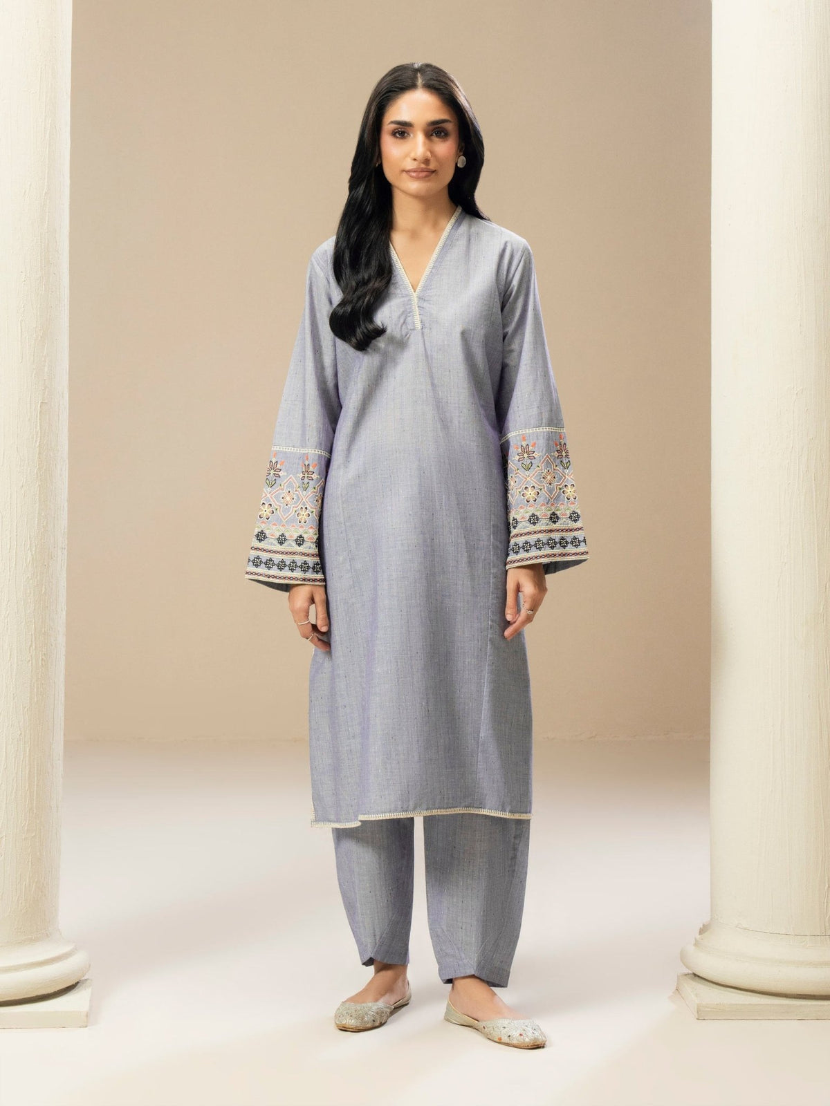 2 Piece Yarn Dyed Suit- Embroidered (Pret)