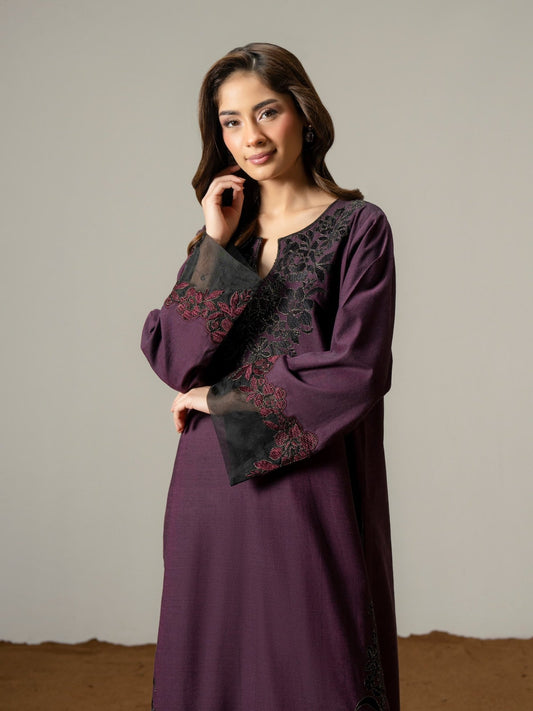 2 Piece Yarn Dyed Suit - Embroidered (Pret) - Pehnaawaa