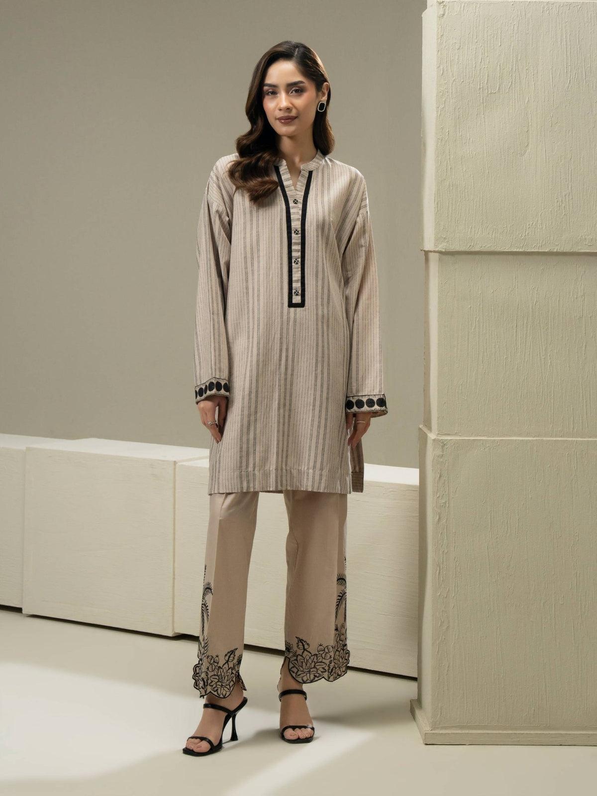 2 Piece Yarn Dyed Suit (Pret)