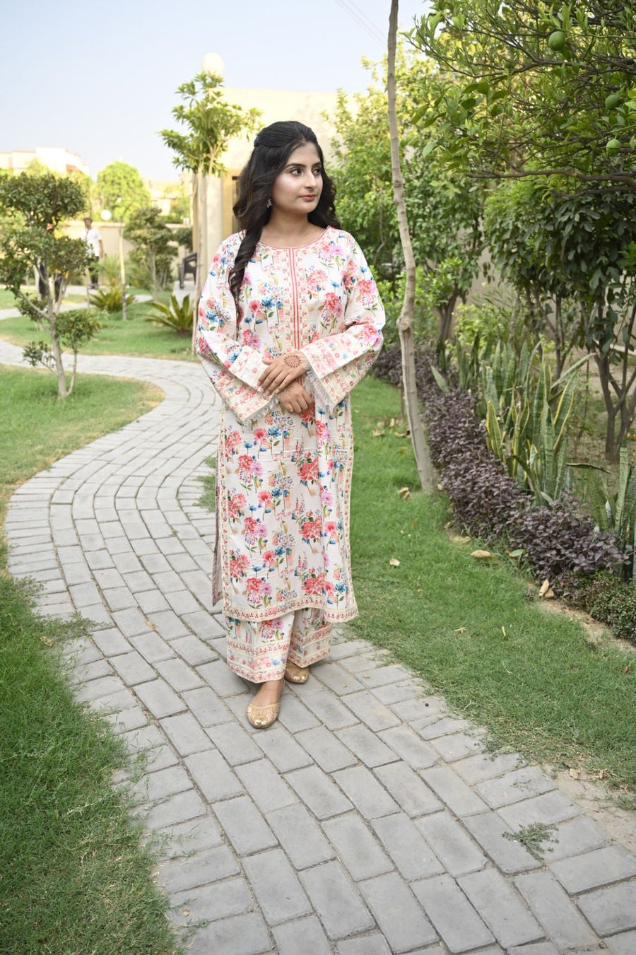 Ivory Bloom – Luxury Embroidered Suit for Women