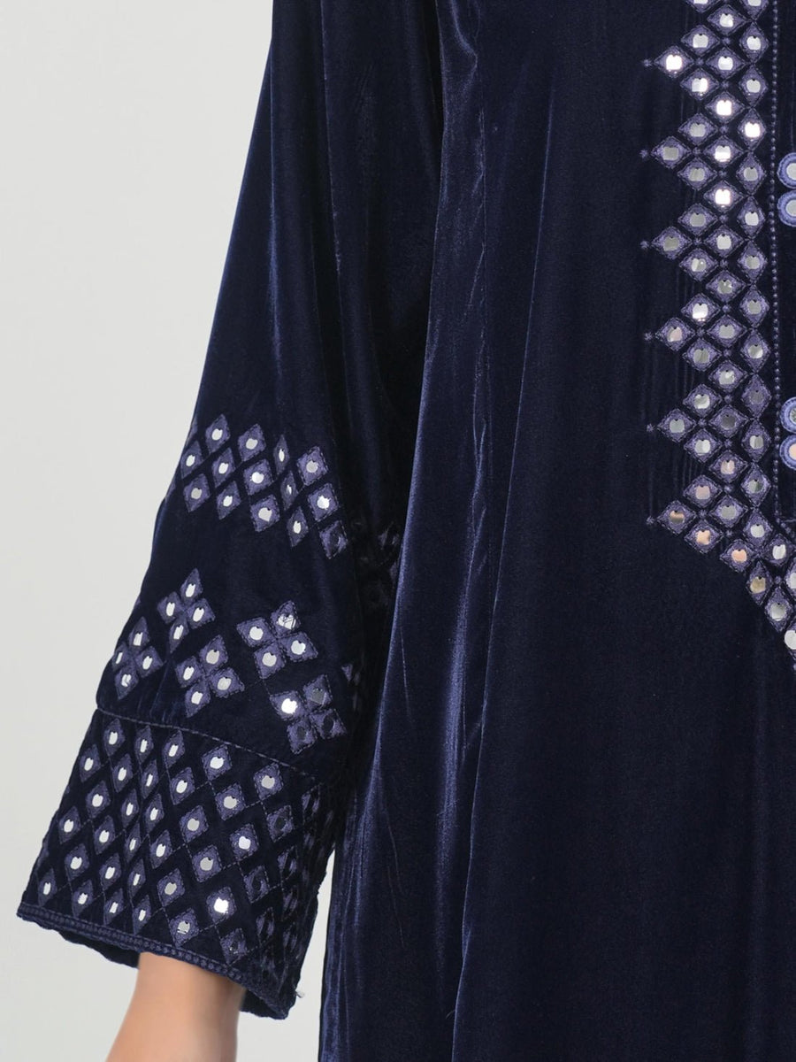 3 Piece Velvet Suit - Embroidered (Pret) - Pehnaawaa