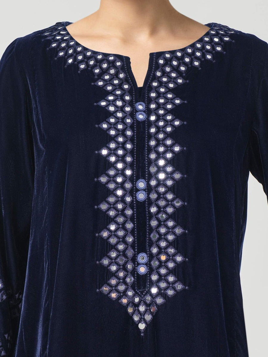 3 Piece Velvet Suit - Embroidered (Pret) - Pehnaawaa