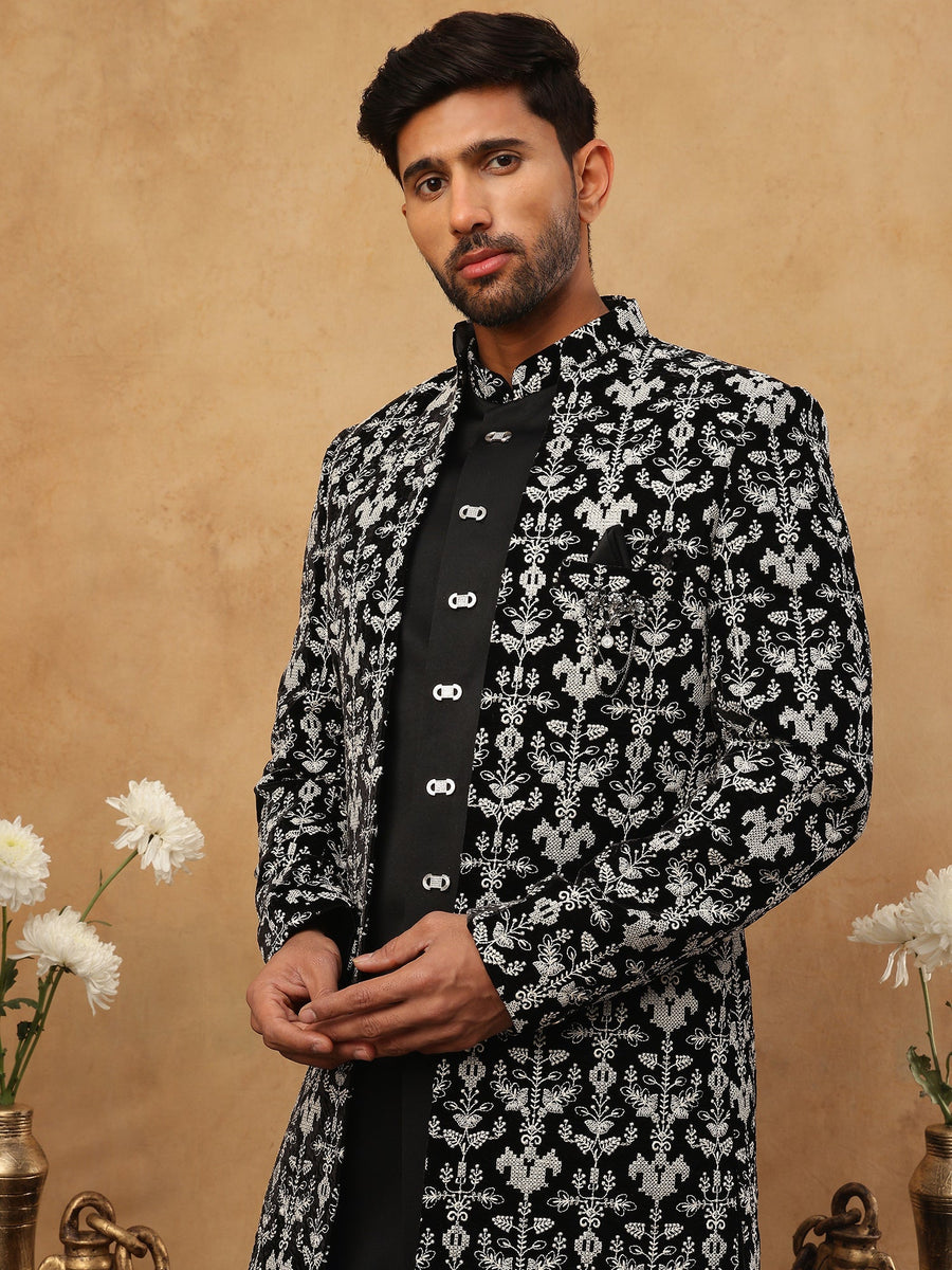 Men's Black & Off-White Floral Embroidered Indo-Western Set ( 50JIND 105 Off-White )
