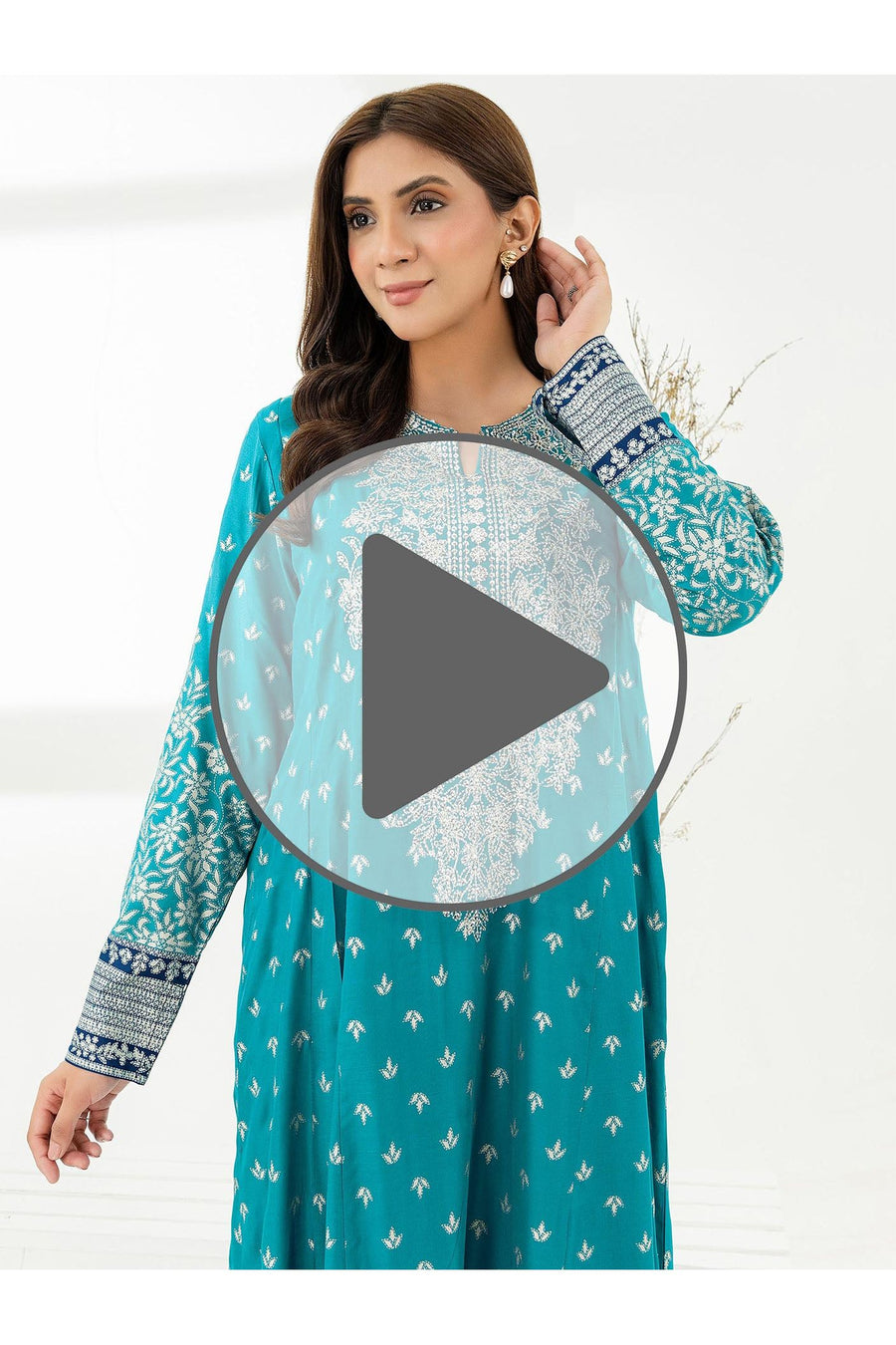 Embroidered Lawn Pishwas for Effortless Style
