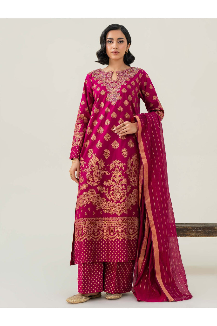 Embroidered 3 Piece Lawn Suit for Everyday Wear