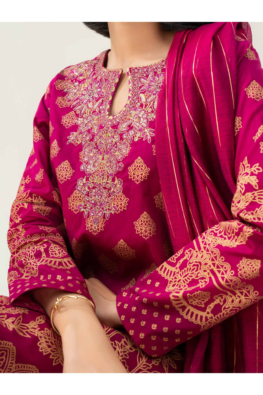 Embroidered 3 Piece Lawn Suit for Everyday Wear
