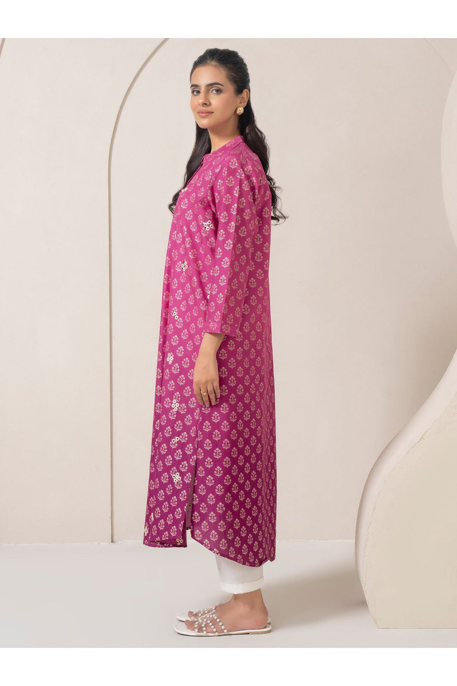 Embroidered Cambric Shirt for Everyday Style