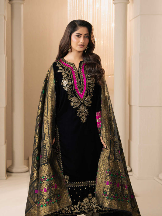 3 Piece Velvet Suit-Embroidered (Pret) - Pehnaawaa