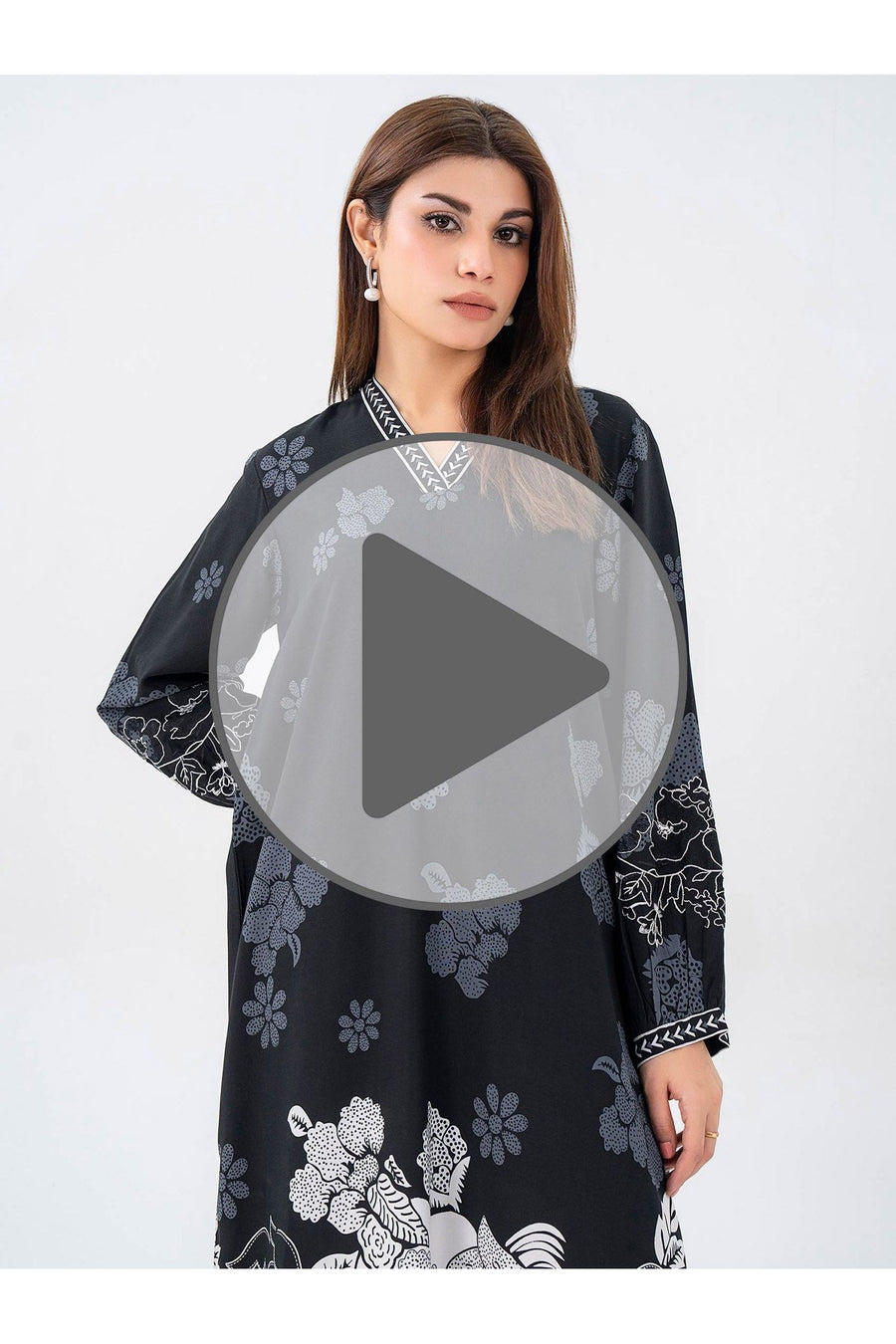 Embroidered Linen Shirt for Everyday Style