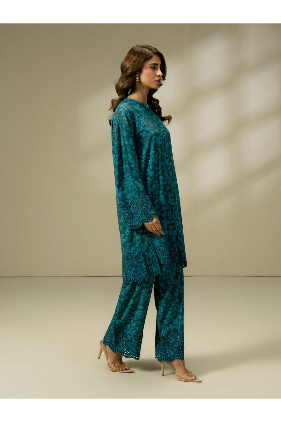 Linen Embroidered 2 Piece Casual Suit Set