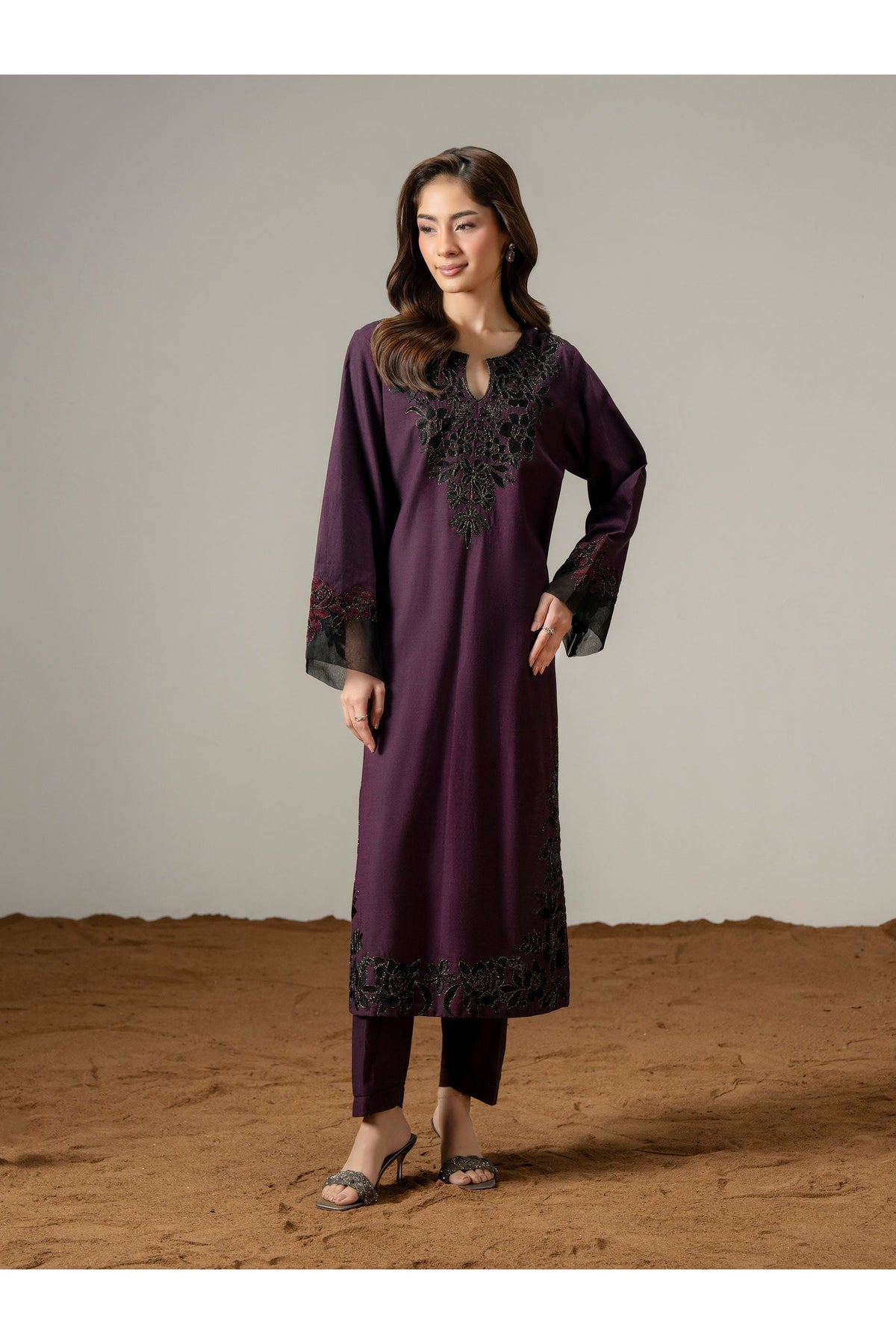 Yarn Dyed 2 Piece Embroidered Suit Set