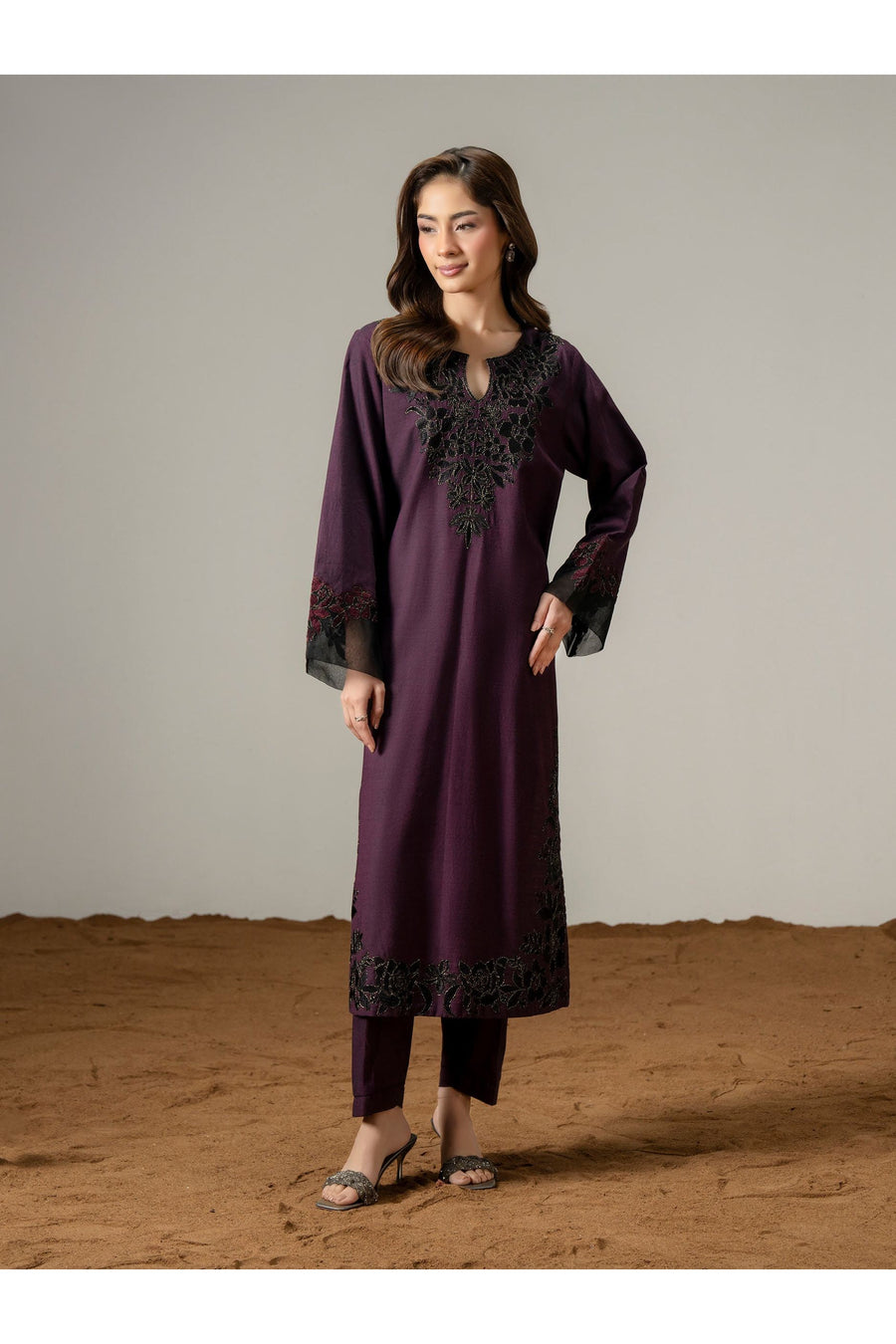 Yarn Dyed 2 Piece Embroidered Suit Set