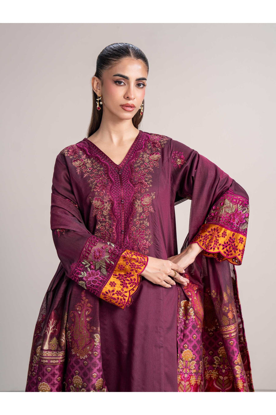 Burgundy Raw Silk 3-Piece Salwar Kameez | Zardosi V-Neck