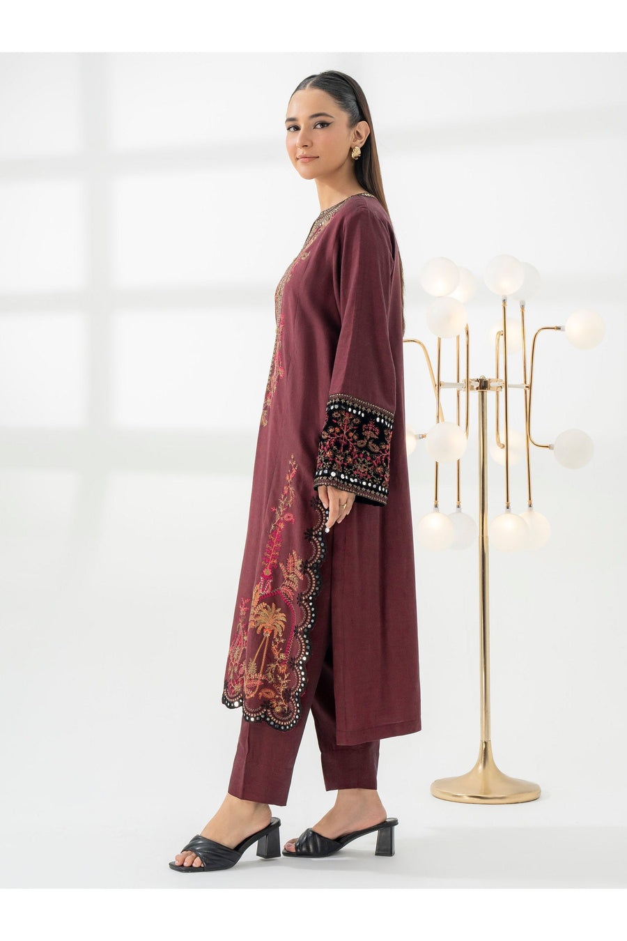 Stylish 2 Piece Yarn Dyed Embroidered Suit