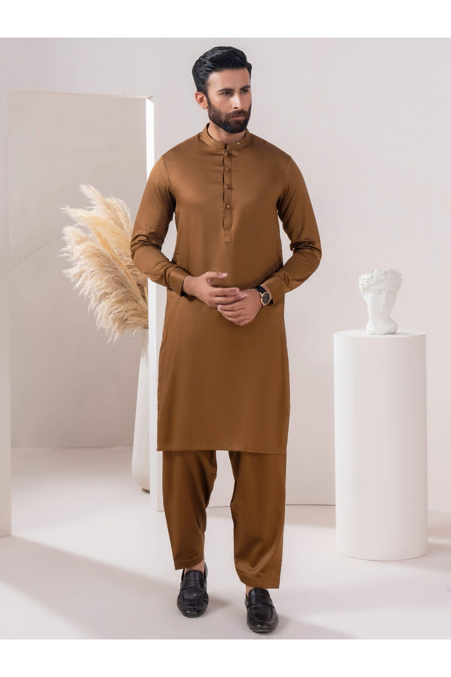 Elegant Satin Suit for Men Exuding Timeless Sophistication