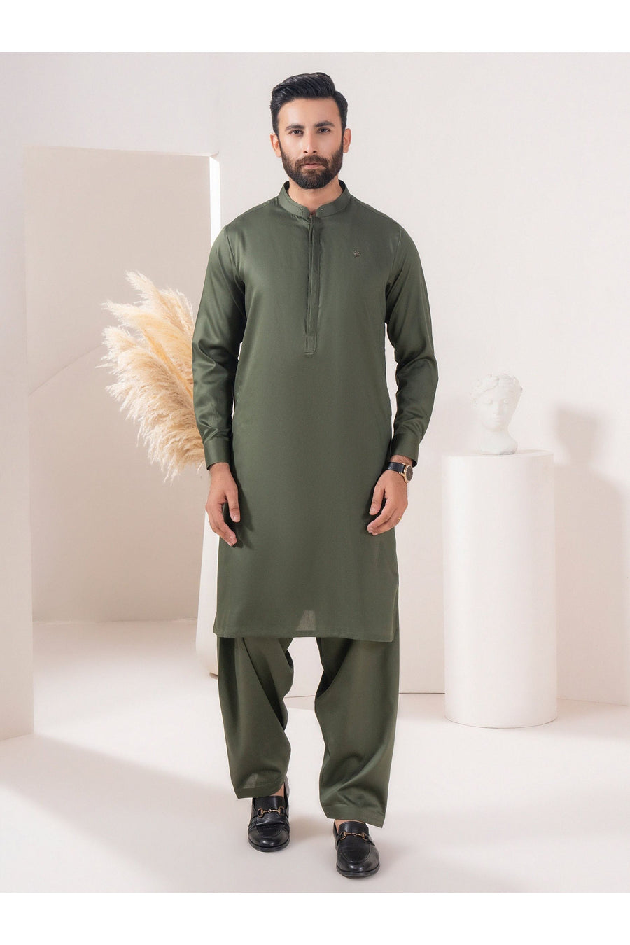 Mens Satin Suit For Elegant Occasions Timeless Style