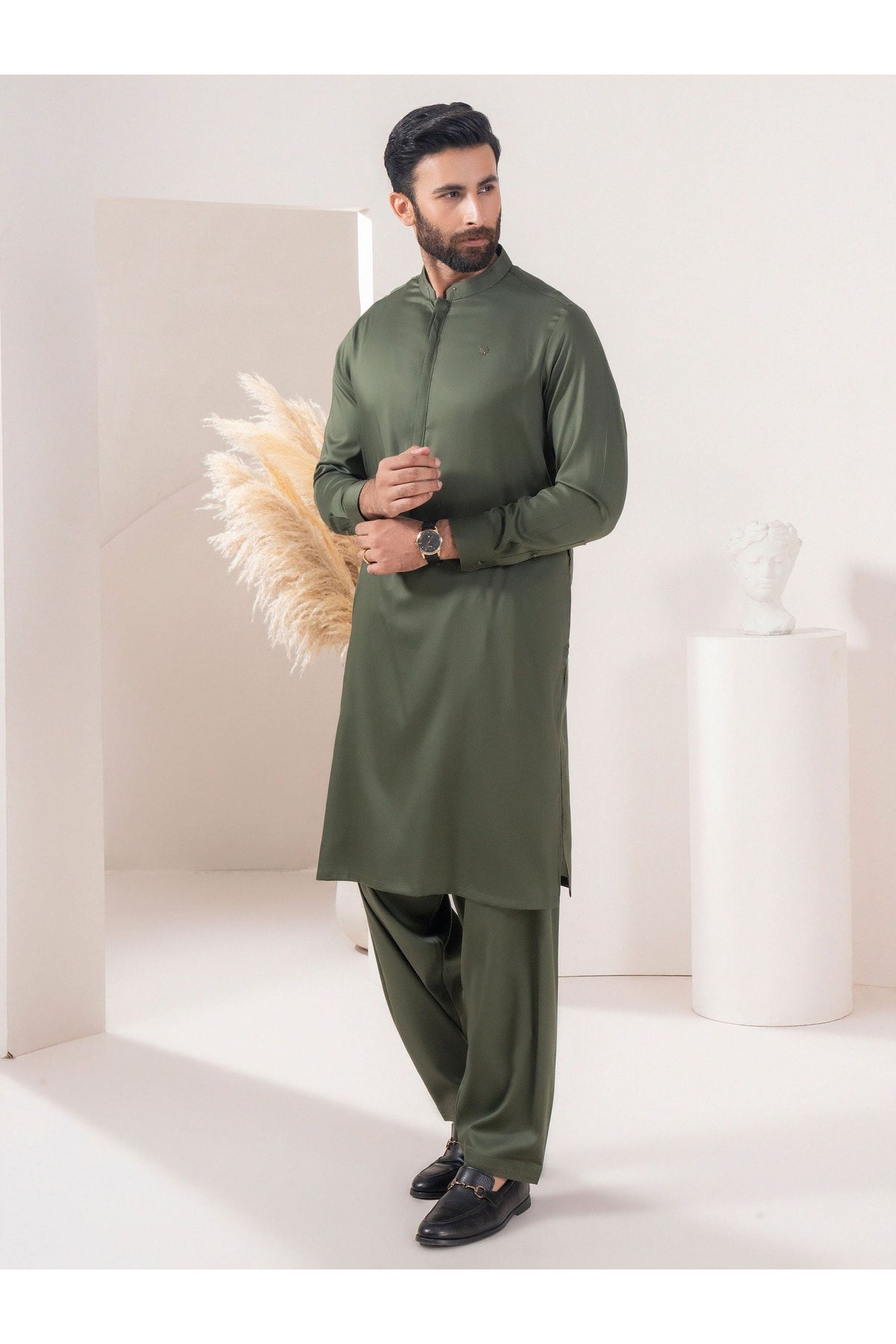 Sage Green Viscose 2-Piece Kurta Suit | Mandarin Collar