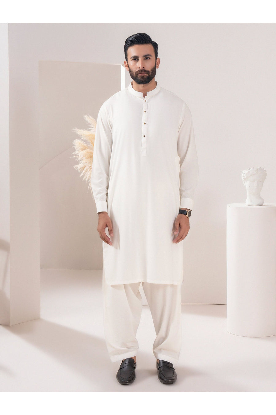 Men Wash And Wear Suit Of Timeless Elegance And Comfort