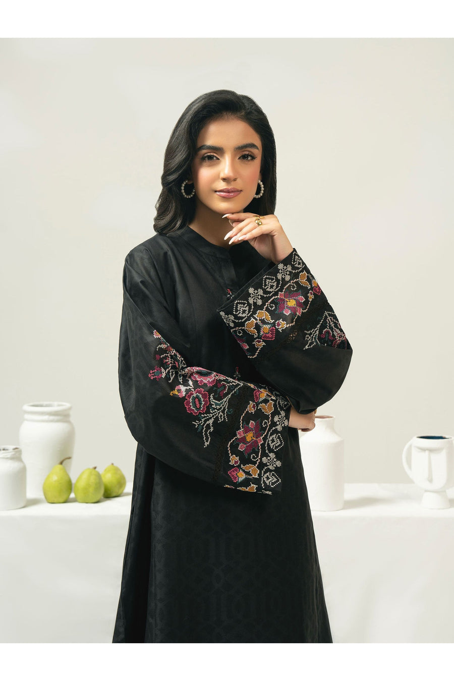 Chic Embroidered Jacquard Suit Set for You