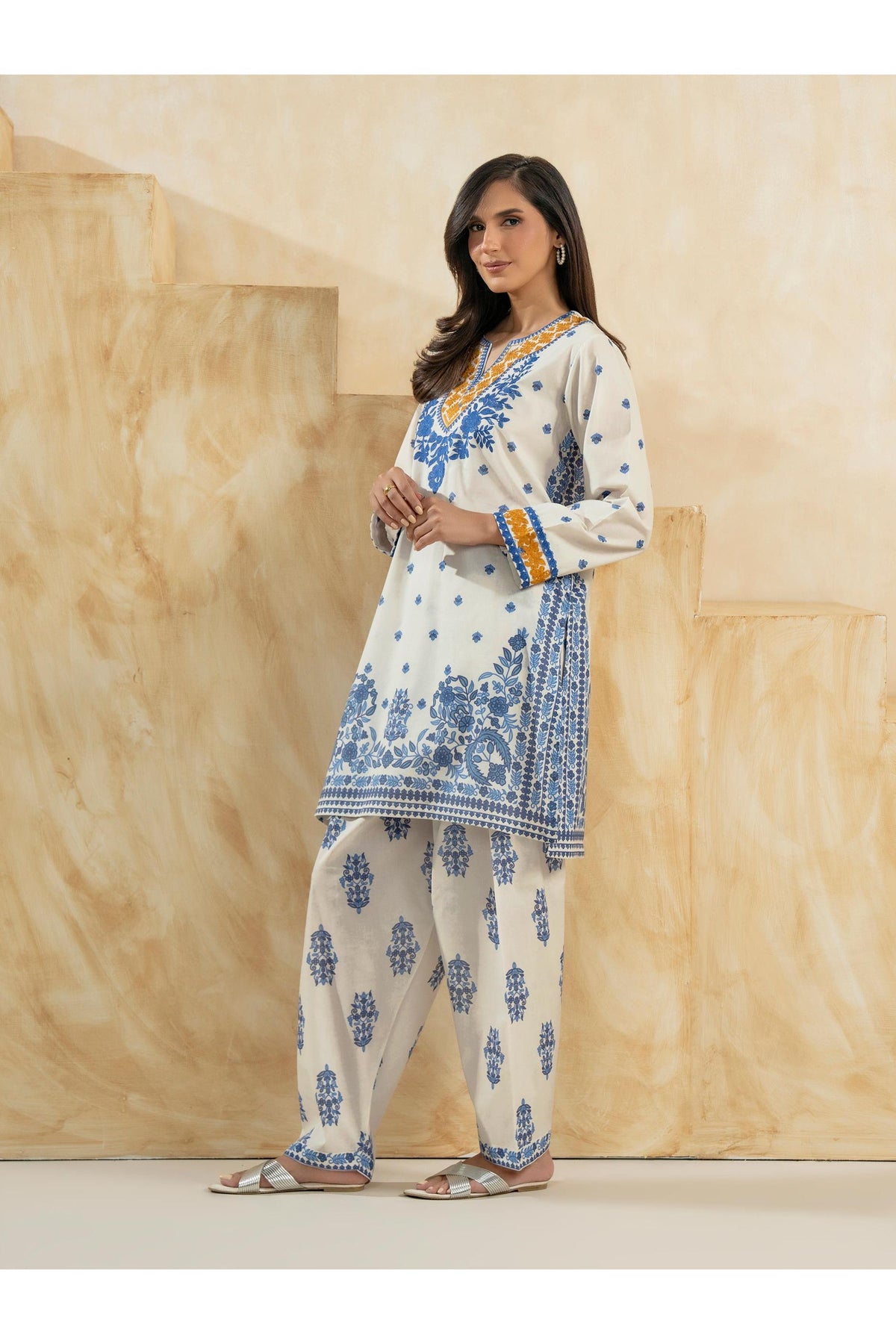 Embroidered 2 Piece Lawn Suit for