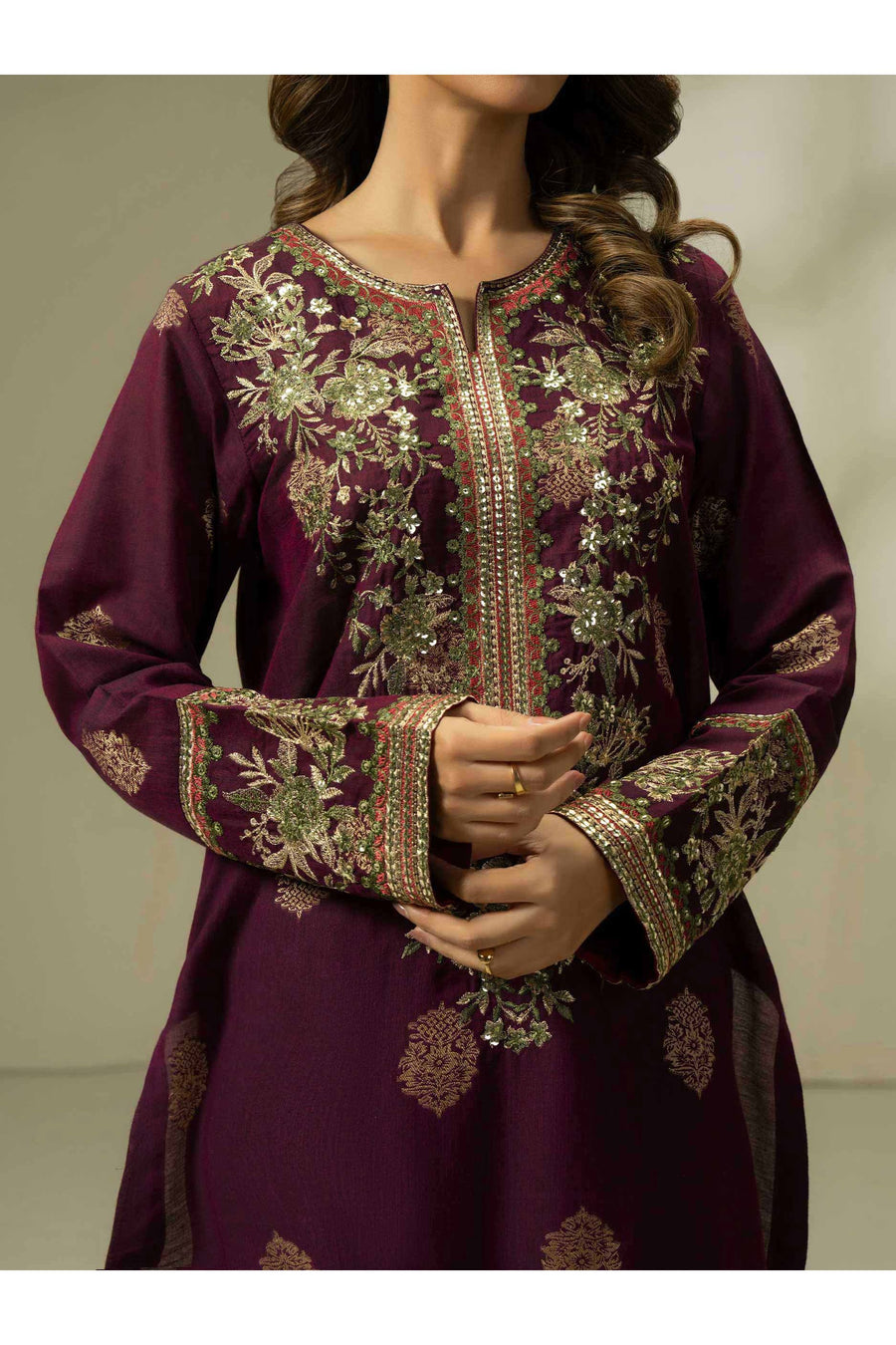 Stylish 3 Piece Jacquard Embroidered Suit