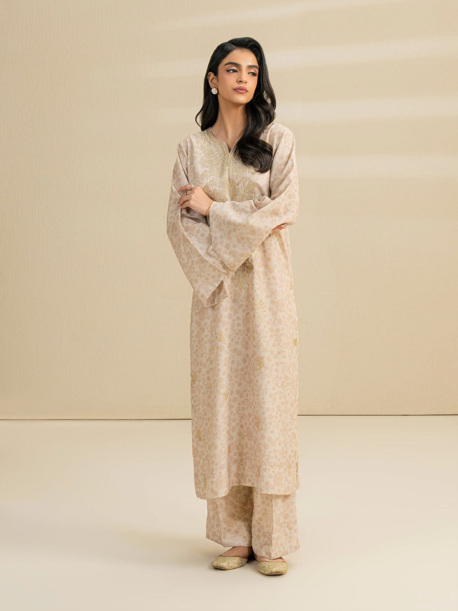 2 Piece Grip Suit-Embroidered (Pret) - Pehnaawaa