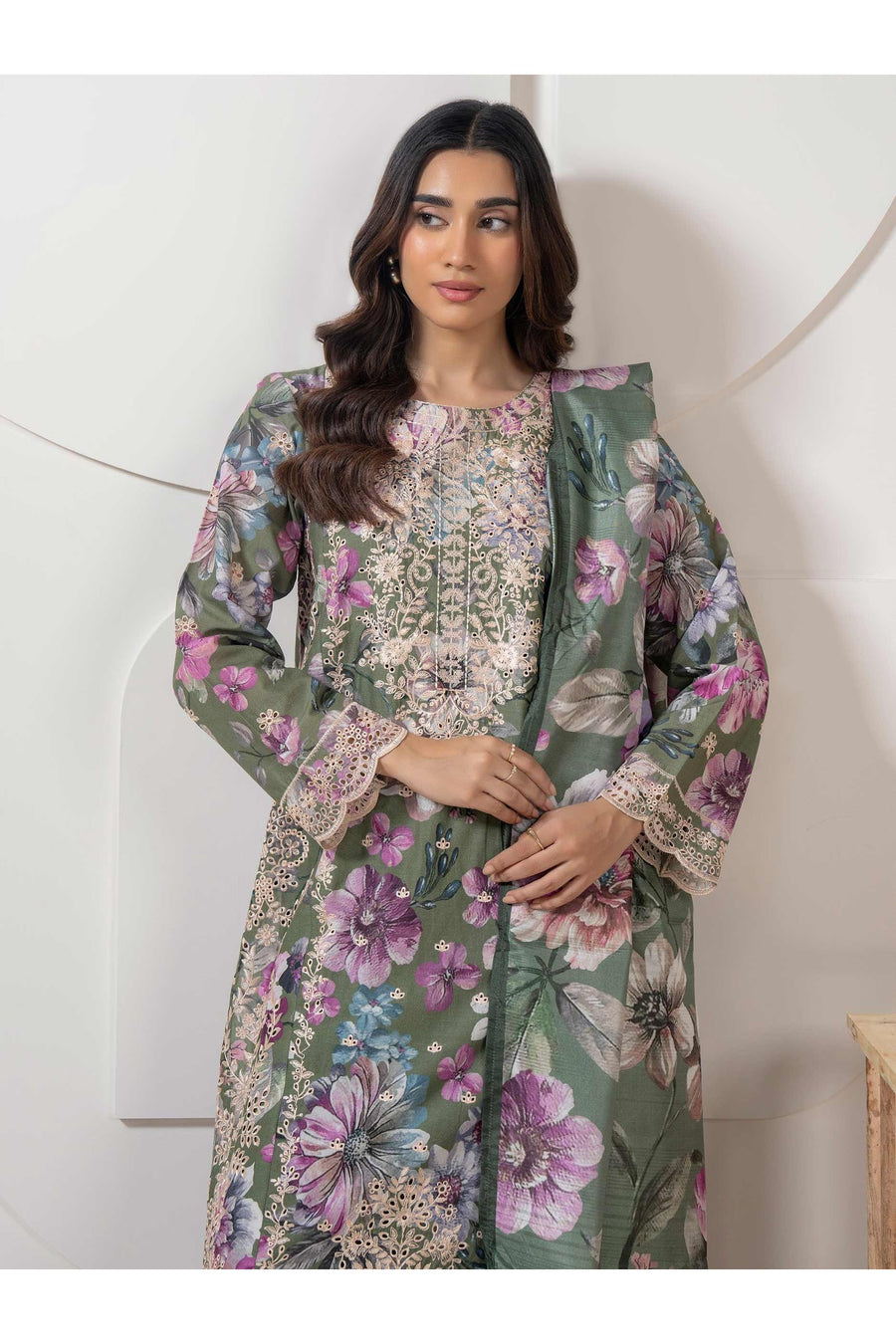 Embroidered 3 Piece Lawn Suit for Every Day