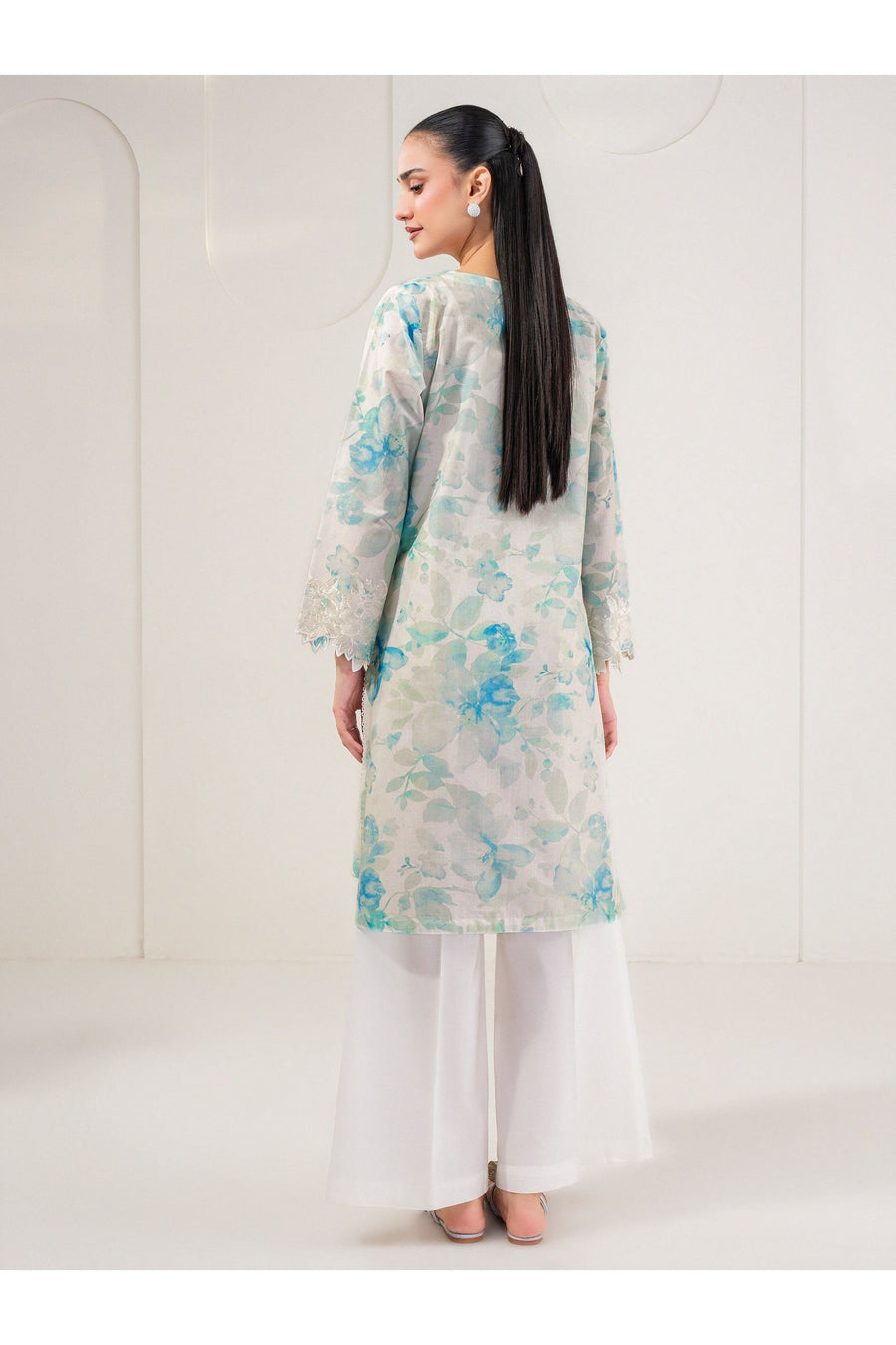 Embroidered Lawn Shirt for Everyday Style